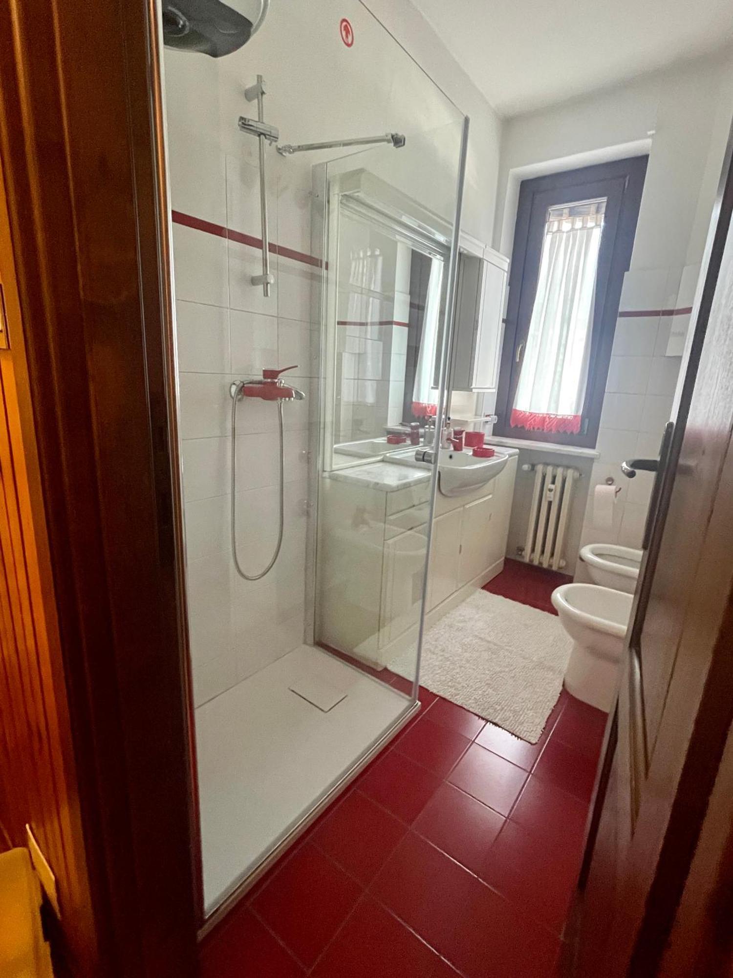 Rustic House Aosta Apartment Bagian luar foto